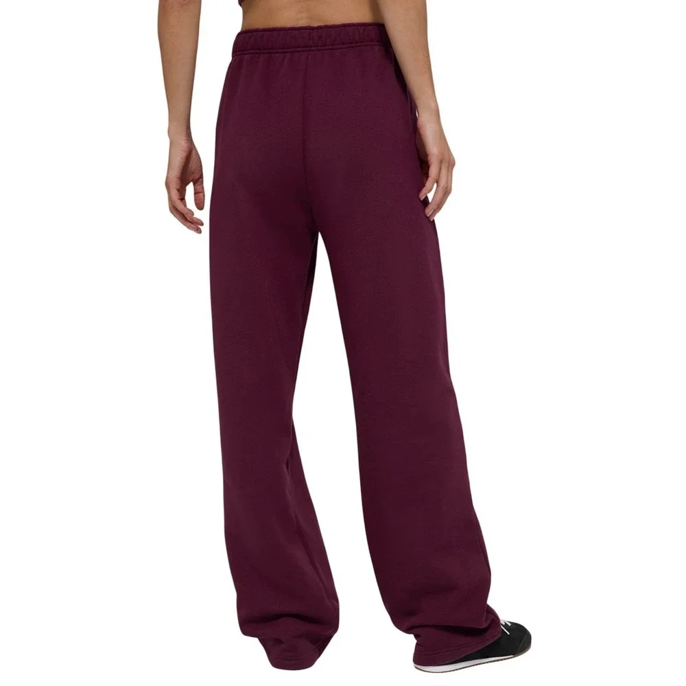 Alo Yoga Accolade‎ Straight Leg Sweatpant Wine Red Fleece Pants Medium NEW